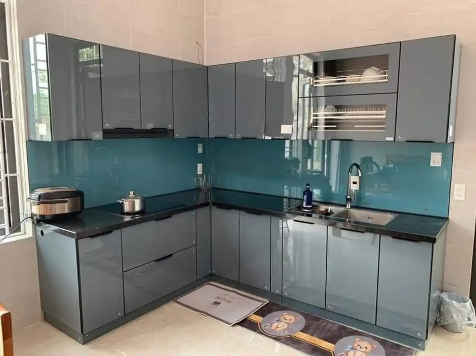Xưởng Tủ Bếp Inox Cánh Kính Đồng Nai