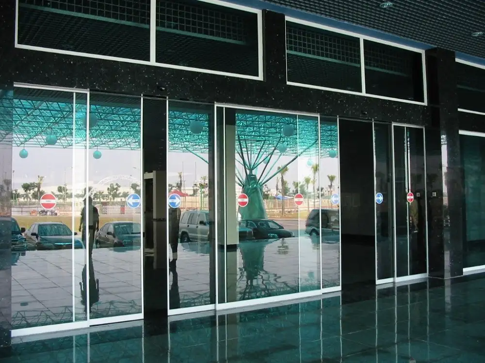 Cửa kính trượt tự động Bình Dương